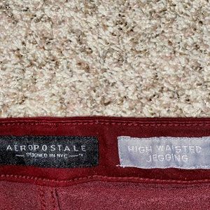 Maroon Aeropostale jeggings/jeans
